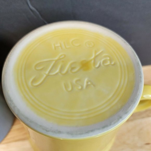 Lot Of 4 Fiestaware Red Blue Yellow Ceramic Solid 3.5 In Modern Coffee Mugs Bra - Picture 6 of 9